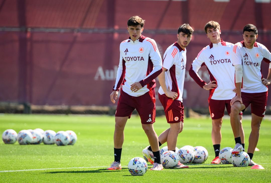 Trigoria, primo allenamento della pausa nazionali – FOTO GALLERY - immagine 38