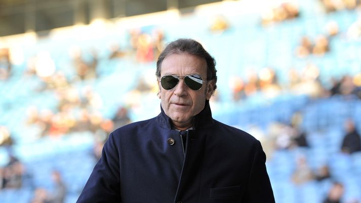 LEEDS, ENGLAND - DECEMBER 13:  Massimo Cellino President and Director of Leeds United during the Sky Bet Championship match between Leeds United and Fulham at Elland Road on December 13, 2014 in Leeds, England. (Photo by Clint Hughes/Getty Images)