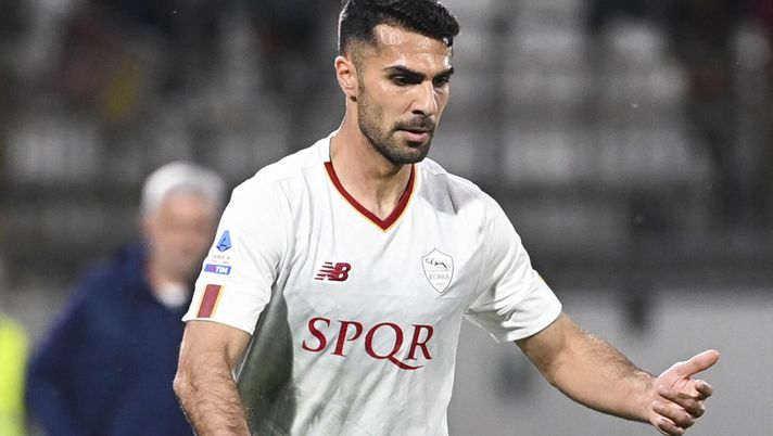 Bologna-Roma, infortunio per Celik: fastidio al flessore della coscia sinistra - immagine 1