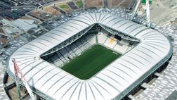 FOTO – Juve, la nuova terza maglia farà parlare di sè: è bianconera ma “zebrata”