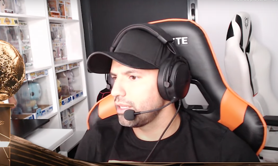 Che spavento per Aguero: durante una trasmissione si tiene il petto: “Penso di avere…”- immagine 2