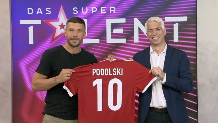 Ecco il Guillermo Mariotto tedesco: Podolski nuovo giudice tv a “Das Supertalent” 