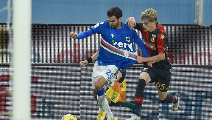 GENOA, ITALY - NOVEMBER 26: Mehdi Leris of UC Sampdoria battle for the ball with Nicolò Rovella of Genoa CFC during the Coppa Italia match between UC Sampdoria and Genoa CFC at Stadio Luigi Ferraris on November 26, 2020 in Genoa, Italy. (Photo by Paolo Rattini/Getty Images) Genoa, Simone Braglia: “Il Genoa deve puntare tutto sul derby ma non solo…” - immagine 1