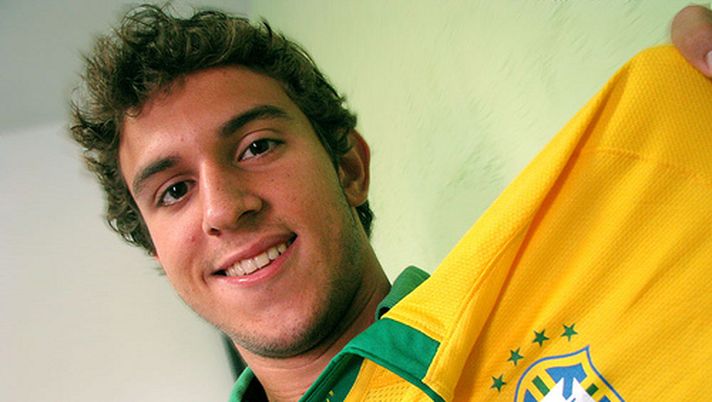 Mercato Roma, sfuma Uvini: è ad un passo dal Tottenham - immagine 1