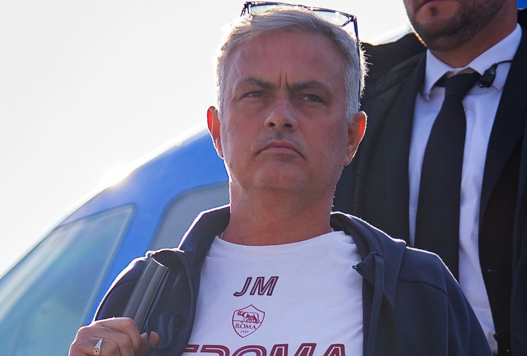 Roma in viaggio verso Leverkusen: presenti Dybala e gli indisponibili – FOTO GALLERY - immagine 28