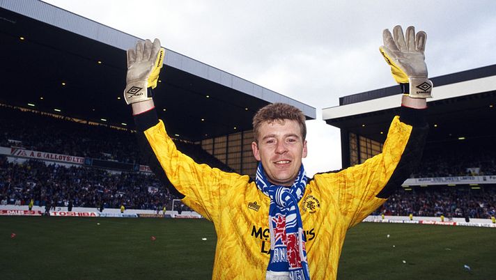 GLASGOW, UNITED KINGDOM - APRIL 18:   Rangers goalkeeper Andy Goram celebrates after Rangers had beaten St Mirren to land the 1991/92 Scottish Premier Division Title at Ibrox on April 18, 1992 in Glasgow, Scotland.  (Photo by Ben Radford/Allsport/Getty Images) 