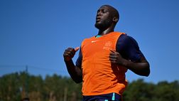 Sky – Inter, verso la Roma: Lukaku e Calhanoglu a parte sul campo. 0 rischi con Big Rom