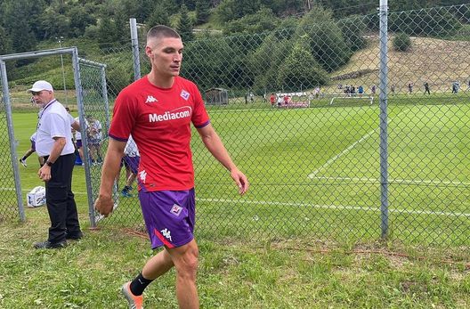 Milenkovic Fiorentina Galatasaray