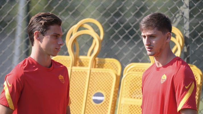 esclusiva AS Roma
Foto Luciano Rossi/AS Roma/ LaPresse
17/09/2020 Roma ( Italia)
Sport Calcio
Allenamento
Trigoria Roma
Nella foto: Riccardo Calafiori, Marash Kumbulla
AS Roma exclusive
Photo Luciano Rossi/ AS Roma/ LaPresse
17/09/2020 Rome Italy
Sport Soccer
Training
Trigoria Rome
In the pic: Riccardo Calafiori, Marash Kumbulla esclusiva AS Roma
Foto Luciano Rossi/AS Roma/ LaPresse
17/09/2020 Roma ( Italia)
Sport Calcio
Allenamento
Trigoria Roma
Nella foto: Riccardo Calafiori, Marash Kumbulla
AS Roma exclusive
Photo Luciano Rossi/ AS Roma/ LaPresse
17/09/2020 Rome Italy
Sport Soccer
Training
Trigoria Rome
In the pic: Riccardo Calafiori, Marash Kumbulla
