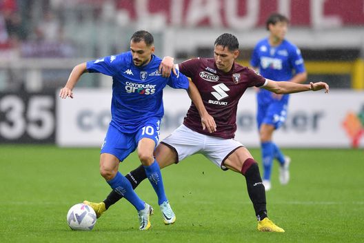 TURIN, ITALY - OCTOBER 09: Nedim Bajrami of Empoli FC is challenged by Sasa Lukic of Torino FC during the Serie A match between Torino FC and Empoli FC at Stadio Olimpico di Torino on October 09, 2022 in Turin, Italy. (Photo by Valerio Pennicino/Getty Images) Cocchi (PianetaEmpoli): “Ricci? Risultati alla mano, non si sente la mancanza”- immagine 2