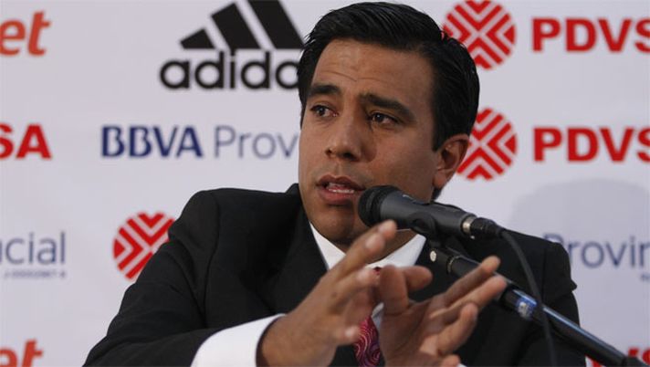 Pres. Zulia-Mediagol: “A 17 anni Arteaga fece qualcosa di straordinario, due gol in tre minuti contro il Brasile… nessuno come lui” (VIDEO) Pres. Zulia-Mediagol: “A 17 anni Arteaga fece qualcosa di straordinario, due gol in tre minuti contro il Brasile… nessuno come lui” (VIDEO)