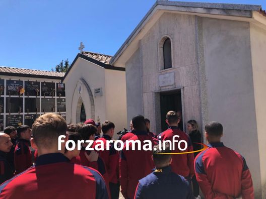 Primavera, dopo la vittoria in Coppa Italia la visita alla tomba di Di Bartolomei- immagine 2