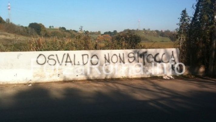 Trigoria: Osvaldo con il gruppo, botta alla caviglia di Totti (FOTO) - immagine 1