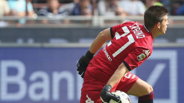 MILAN, ITALY - SEPTEMBER 28: Alessio Cragno of Cagliari during the Serie A match between FC Internazionale Milano and Cagliari Calcio at Stadio Giuseppe Meazza on September 28, 2014 in Milan, Italy. (Photo by Maurizio Lagana/Getty Images) MILAN, ITALY - SEPTEMBER 28: Alessio Cragno of Cagliari during the Serie A match between FC Internazionale Milano and Cagliari Calcio at Stadio Giuseppe Meazza on September 28, 2014 in Milan, Italy. (Photo by Maurizio Lagana/Getty Images)