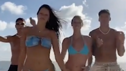 VIDEO / Dybala-Correa, il balletto in vacanza con le fidanzate
