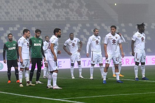 REGGIO NELL'EMILIA, ITALY - OCTOBER 23: A general view during the Serie A match between US Sassuolo and Torino FC at Mapei Stadium - Città del Tricolore on October 23, 2020 in Reggio nell'Emilia, Italy. (Photo by Alessandro Sabattini/Getty Images) REGGIO NELL'EMILIA, ITALY - OCTOBER 23: A general view during the Serie A match between US Sassuolo and Torino FC at Mapei Stadium - Città del Tricolore on October 23, 2020 in Reggio nell'Emilia, Italy. (Photo by Alessandro Sabattini/Getty Images)