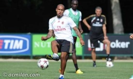 fonte: acmilan.com fonte: acmilan.com