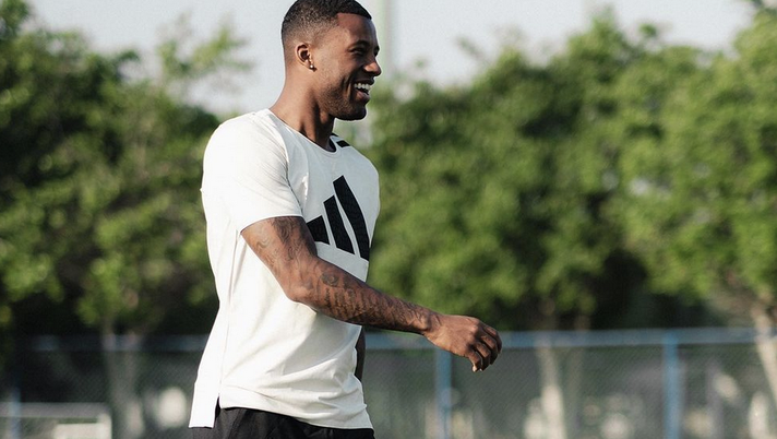 Instagram Wijnaldum Roma, Wijnaldum è nella capitale. Ma si allena ancora da solo in campo - immagine 1