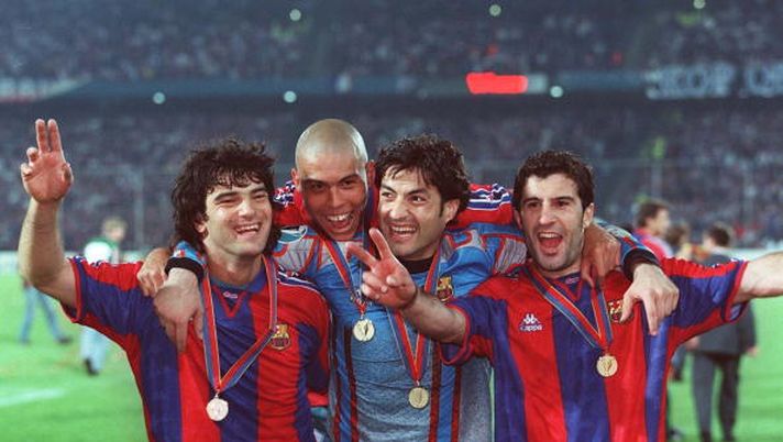 FRANCE - MAY 14:  FUSSBALL: EUROPAPOKAL DER POKALSIEGER FINALE Rotterdam, 14.05.1997, FC BARCELONA - PARIS.ST.GERMAIN 1:0, Fernando COUTO/RONALDO/Vitor BAIA/Luis FIGO/BARCELONA  (Photo by Ruediger Fessel/Bongarts/Getty Images) 
