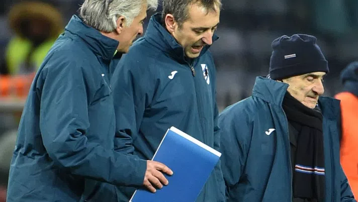 GENOA, ITALY - FEBRUARY 12:  Marco Giampaolo head coach and Francesco Conti second coach of Sampdoria at the end of first time of Serie A match between UC Sampdoria andv Bologna FC at Stadio Luigi Ferraris on February 12, 2017 in Genoa, Italy.  (Photo by Paolo Rattini/Getty Images)