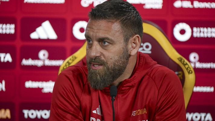 De Rossi: “Dobbiamo seguire il percorso europeo di Mourinho. Contento di Pellegrini” - immagine 1