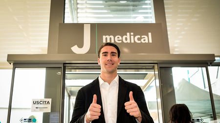 TURIN, ITALY - JANUARY 28: Juventus new signing Dusan Vlahovic arrives for medical tests on January 28, 2022 in Turin, Italy. (Photo by Daniele Badolato - Juventus FC/Juventus FC via Getty Images)