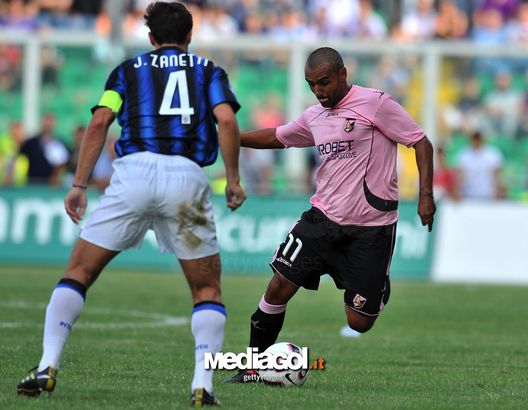 PALERMO, ITALY - SEPTEMBER 19: Fabio Liverani (L) of Palermo is challenged by Javier Zanetti of Inter during the Serie A match between US Citta di Palermo and FC Internazionale Milano at Stadio Renzo Barbera on September 19, 2010 in Palermo, Italy. (Photo by Tullio M. Puglia/Getty Images) PALERMO, ITALY - SEPTEMBER 19: Fabio Liverani (L) of Palermo is challenged by Javier Zanetti of Inter during the Serie A match between US Citta di Palermo and FC Internazionale Milano at Stadio Renzo Barbera on September 19, 2010 in Palermo, Italy. (Photo by Tullio M. Puglia/Getty Images)