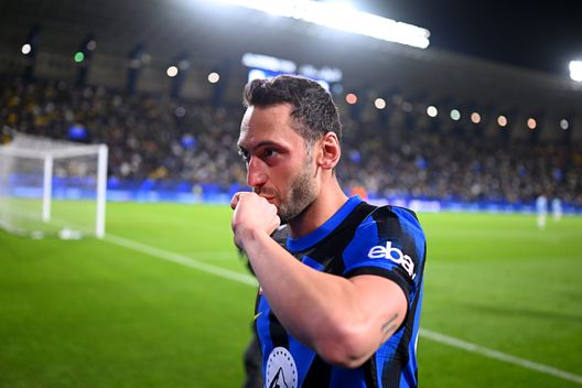 Tuttosport: “Calhanoglu, indolenzimento muscolare nel finale: da valutare per il Napoli”- immagine 2