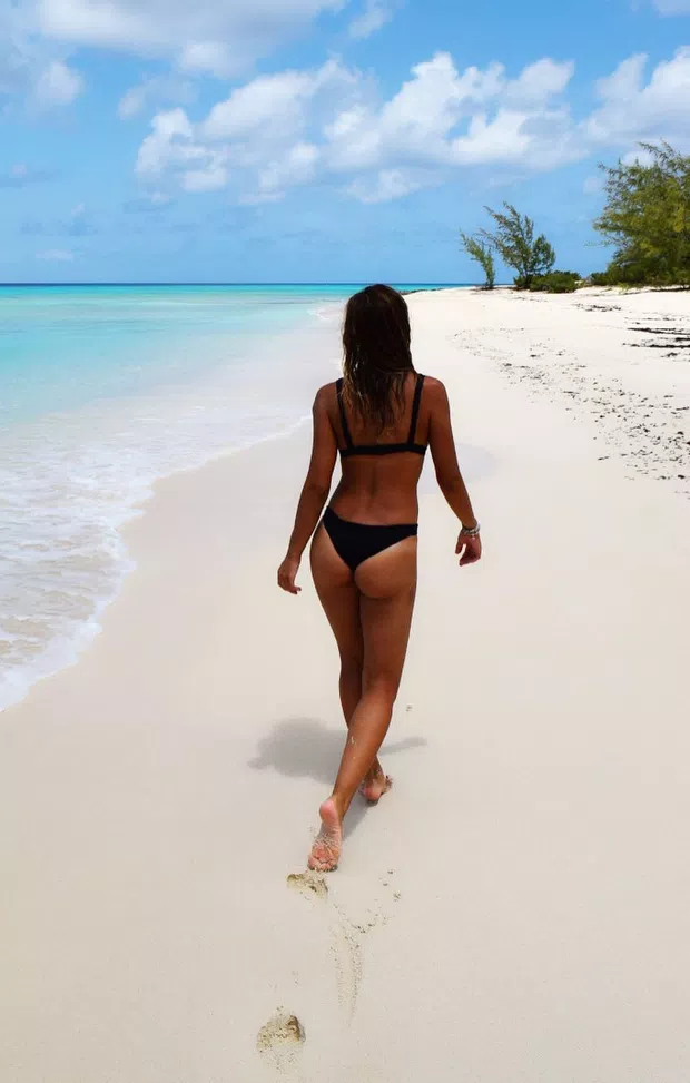 photo Instagram Lato B Rossella Fiamingo rossella fiamingo fa impazzire i fan su