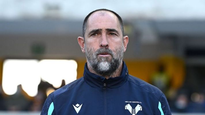 VERONA, ITALY - DECEMBER 12: Igor Tudor head coach of Hellas Verona looks on during the Serie A match between Hellas and Atalanta BC at Stadio Marcantonio Bentegodi on December 12, 2021 in Verona, Italy. (Photo by Alessandro Sabattini/Getty Images) Tudor: “Barak è tornato. Difficile con il Covid, ieri nuovi casi: se mancano i titolari?” - immagine 1