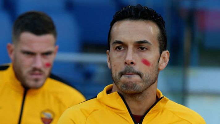 during the Serie A match between AS Roma and Parma Calcio at Stadio Olimpico on November 22, 2020 in Rome, Italy. Roma, delineata la gestione di Pedro al rientro. È presto per il ritorno di Smalling - immagine 1