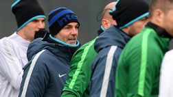 Pioli, prove di 3-4-2-1: contro il Sassuolo Joao Mario dietro a Icardi? In difesa…