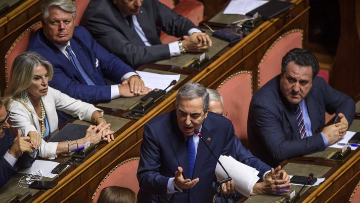 Gasparri: ”Totti in Russia? Non è un caso politico. Lo amerò qualsiasi cosa faccia” - immagine 1