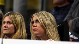 Mercato Inter, Icardi al Napoli? La rete s’infiamma: Wanda beccata in partenza per la Campania