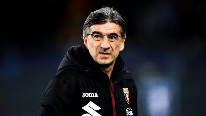 GENOA, ITALY - MARCH 18: Ivan Juric head coach of Torino looks on prior to kick-off in the Serie A match between Genoa CFC and Torino FC at Stadio Luigi Ferraris on March 18, 2022 in Genoa, Italy. (Photo by Getty Images) Torino, l’ultima idea di Juric: “Ha chiamato un titolare del Cagliari per i granata” - immagine 1