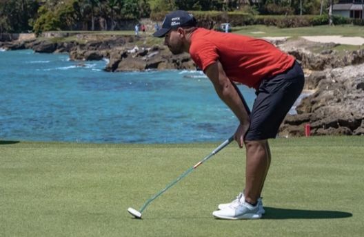 Io giocatore di golf: il Kun Aguero mette nel curriculum la sua nuova vocazione- immagine 3