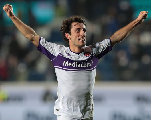 BERGAMO, ITALY - FEBRUARY 10: Alvaro Odriozola of ACF Fiorentina celebrates during the Coppa Italia match between Atalanta BC and ACF Fiorentina at Gewiss Stadium on February 10, 2022 in Bergamo, Italy. (Photo by Emilio Andreoli/Getty Images) BERGAMO, ITALY - FEBRUARY 10: Alvaro Odriozola of ACF Fiorentina celebrates during the Coppa Italia match between Atalanta BC and ACF Fiorentina at Gewiss Stadium on February 10, 2022 in Bergamo, Italy. (Photo by Emilio Andreoli/Getty Images)