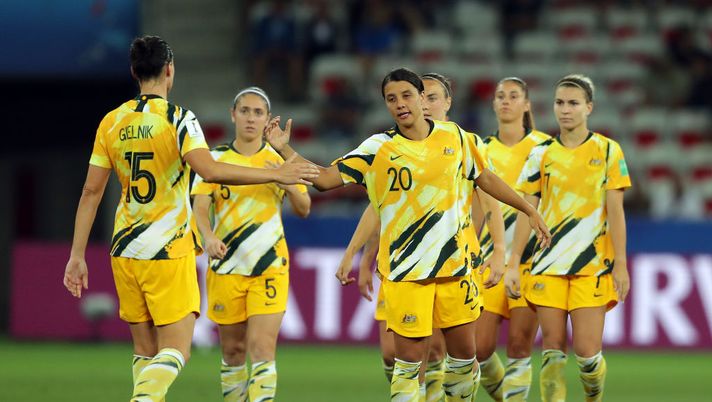 NICE, FRANCE - JUNE 22: Emily Gielnik of Australia is consoled by teammates after missing her team's second penalty in the penalty shoot out during the 2019 FIFA Women's World Cup France Round Of 16 match between Norway and Australia at Stade de Nice on June 22, 2019 in Nice, France. (Photo by Richard Heathcote/Getty Images) NICE, FRANCE - JUNE 22: Emily Gielnik of Australia is consoled by teammates after missing her team's second penalty in the penalty shoot out during the 2019 FIFA Women's World Cup France Round Of 16 match between Norway and Australia at Stade de Nice on June 22, 2019 in Nice, France. (Photo by Richard Heathcote/Getty Images)
