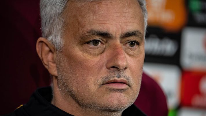 La doppietta di Mourinho: la Roma ipoteca i quarti e l’arbitro Serra è deferito - immagine 1