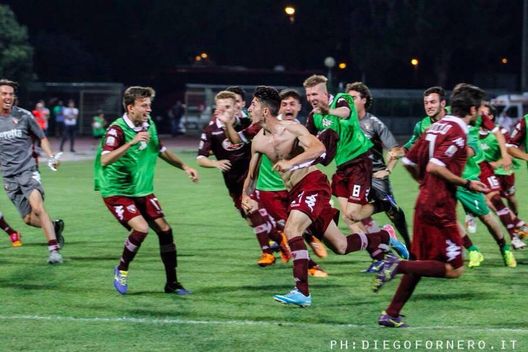 Claudio Morra esulta dopo un gol segnato con la Primavera Claudio Morra esulta dopo un gol segnato con la Primavera