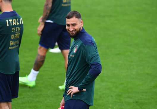 Gianluigi Donnarumma Gianluigi Donnarumma