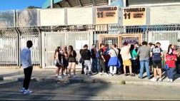 VIDEO Palermo-Virtus Entella, code dei tifosi davanti ai cancelli. Apertura alle 18.30