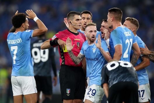 La Lazio protesta con Sozza La Lazio protesta con Sozza