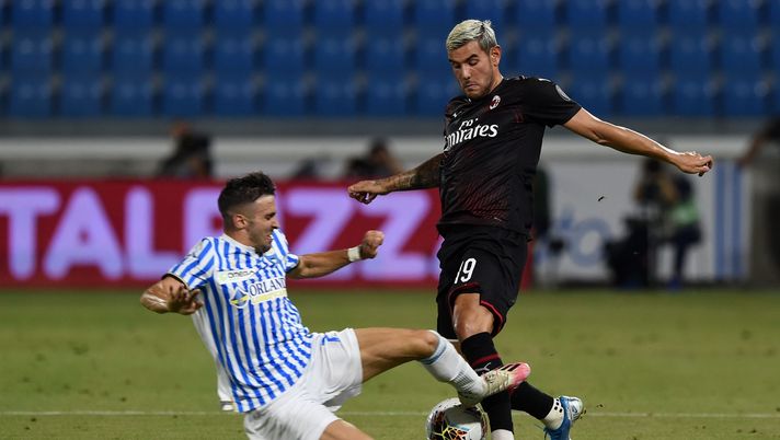 Marco D'Alessandro e Theo Hernández in Spal-Milan (credits: GETTY Images) Marco D'Alessandro e Theo Hernández in Spal-Milan (credits: GETTY Images)