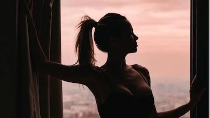 Per Diletta Leotta sexy ritorno a Milano dopo le vacanze - immagine 1