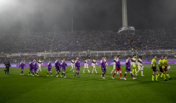 GERMOGLI PH 20 NOVEMBRE 2021 FIRENZE STADIO ARTEMIO FRANCHI CAMPIONATO DI CALCIO DI SERIE A FIORENTINA VS MILAN NELLA FOTO GERMOGLI PH 20 NOVEMBRE 2021 FIRENZE STADIO ARTEMIO FRANCHI CAMPIONATO DI CALCIO DI SERIE A FIORENTINA VS MILAN NELLA FOTO