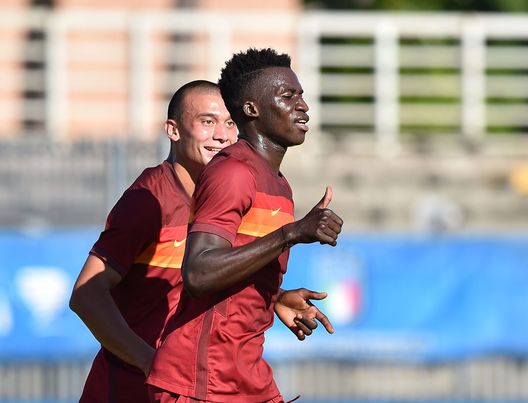 RAVENNA, ITALY - JUNE 25: Felix Afena of AS Roma celebrates after scoring opening goal during Serie A-B U18 Semi-Final match between AS Roma and Atalanta BC the at Stadio Bruno Benelli on June 25, 2021 in Ravenna, Italy. (Photo by Giuseppe Bellini/Getty Images) RAVENNA, ITALY - JUNE 25: Felix Afena of AS Roma celebrates after scoring opening goal during Serie A-B U18 Semi-Final match between AS Roma and Atalanta BC the at Stadio Bruno Benelli on June 25, 2021 in Ravenna, Italy. (Photo by Giuseppe Bellini/Getty Images)