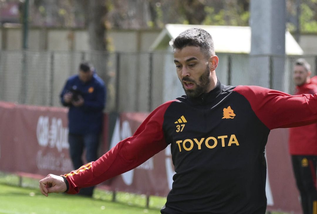 Roma, la ripresa degli allenamenti in vista del derby – FOTOGALLERY - immagine 12