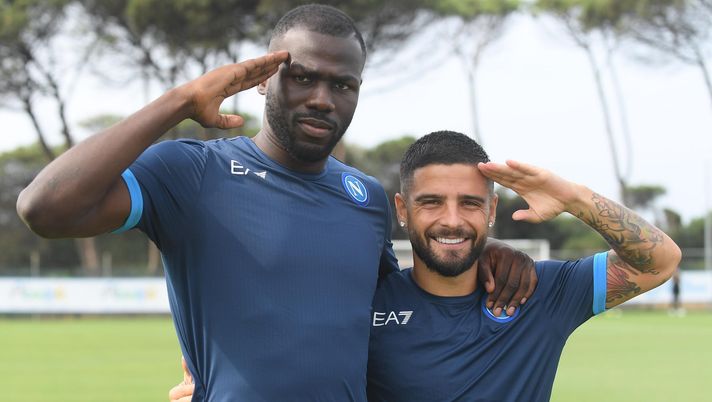 FOTO Gli auguri di Insigne al suo comandante Koulibaly: “Buon compleanno frate!” - immagine 1