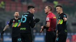 VIDEO / Inter-Lazio, prima rosso, poi due gialli: Pairetto, che caos coi cartellini!